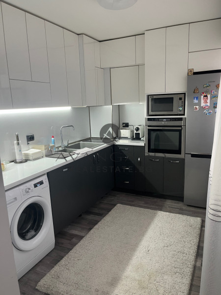 Обзаведен двустаен гимн. Васил Коларов