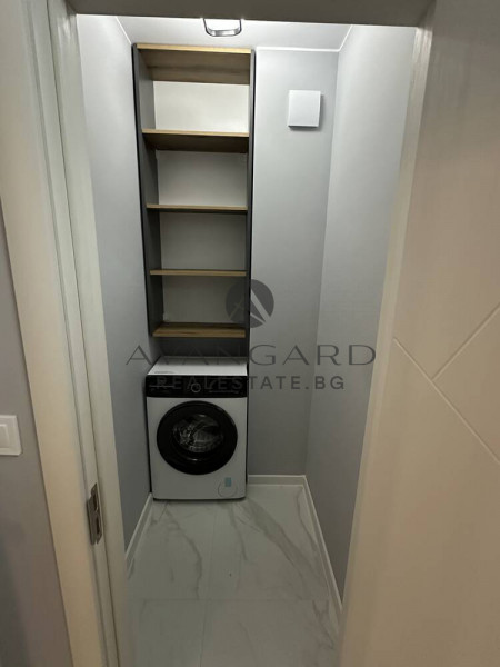 ЛУКСОЗЕН ДВУСТАЕН АПАРТАМЕНТ! СМИРНЕНСКИ!