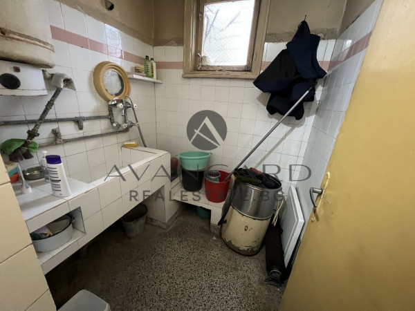 Двустаен до парк Студенец