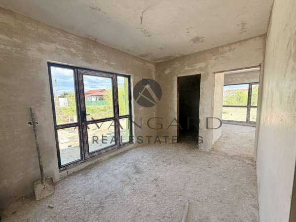 Едноетажна къща / Скутаре