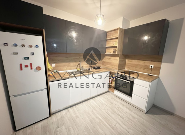 ДВУСТАЕН ОБЗАВЕДЕН! ТРАКИЯ