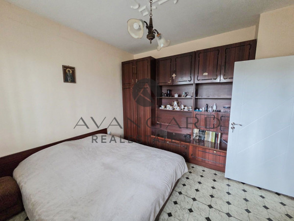 ТРИ ОТДЕЛНИ СТАИ !!! ОБЗАВЕДЕН/ТРАКИЯ/ДО ТЦ ФОРУМ !!!