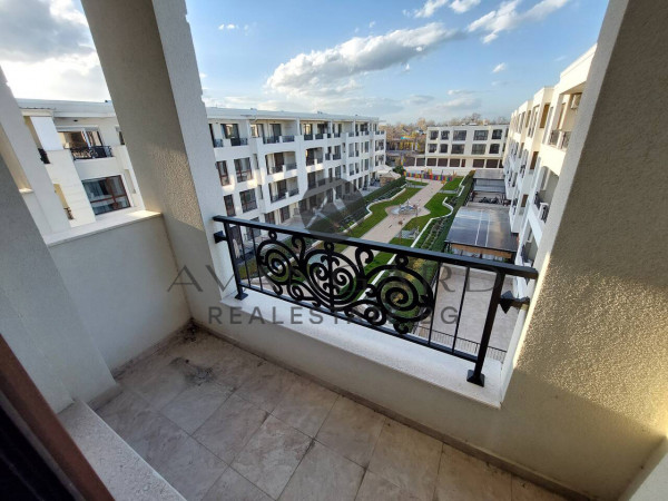 Четиристаен с ГАРАЖ И ПАРКОМЯСТО ГРЕБНА БАЗА