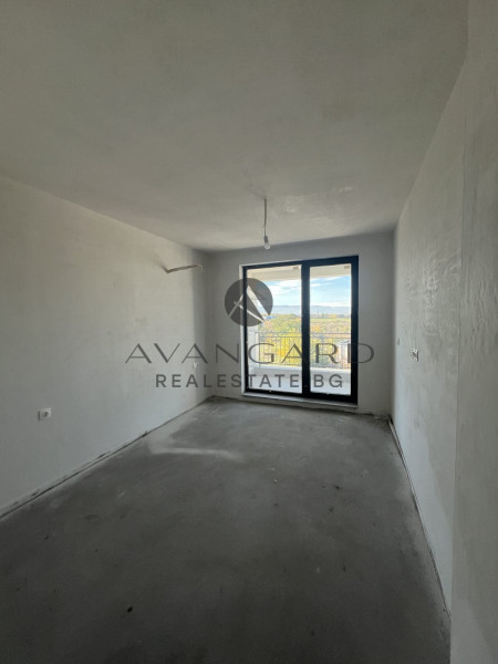 Тристаен апартамент / Кършияка