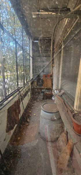 Двустаен с три отделни стаи до МОЛ Пловдив