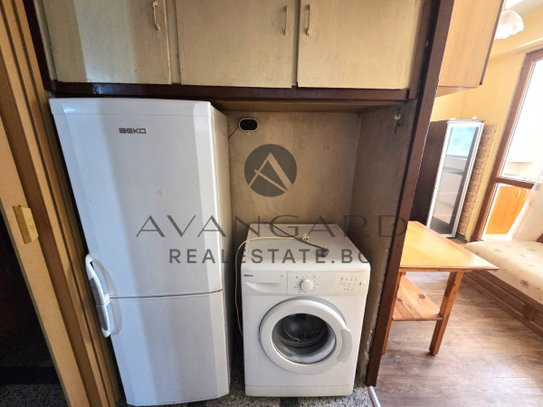 ЕКСКУЗИВНО!!! ТРИ ОТДЕЛНИ СТАИ !!! ОБЗАВЕДЕН/СМИРНЕНСКИ/ДО ПЪЛМЕД !!!