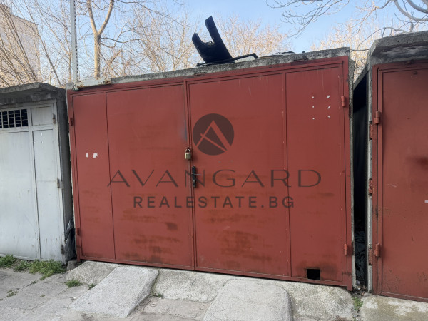 ТРИСТАЕН АПАРТАМЕНТ С ГАРАЖ В ЦЕНАТА !