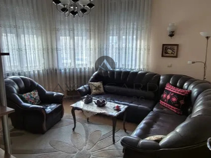 ЕТАЖ ОТ КЪЩА / СТАРИЯ ГРАД