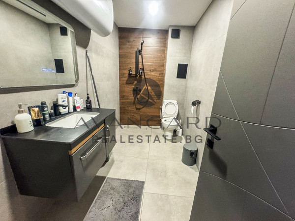 Furnished one -bedroom to dental faculty