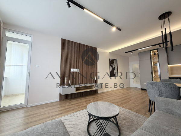 ДИЗАЙНЕРСКИ ТРИСТАЕН АПАРТАМЕНТ В СЪДИЙСКИ