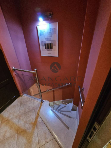 Maisonette WITH GARAGE INCLUDED IN THE PRICE / Kamenitsa 1