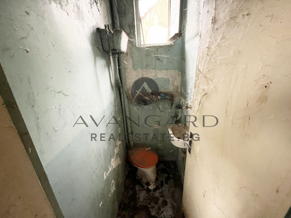 Floor of a house / military hospital