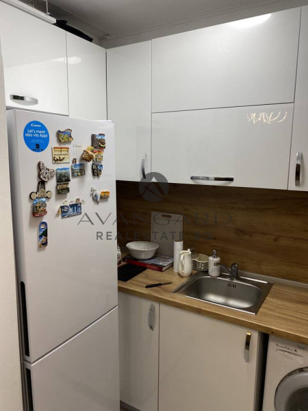 ДВУСТАЕН ОБЗАВЕДЕН! МАРАША!