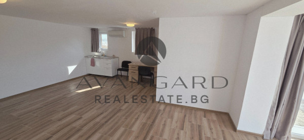 Търговско помещение / Беломорски