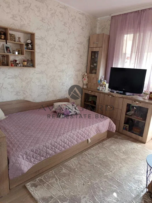 Two -bedroom after repairing Kashiyaka