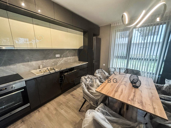 Luxury two bedroom mag. Lexi