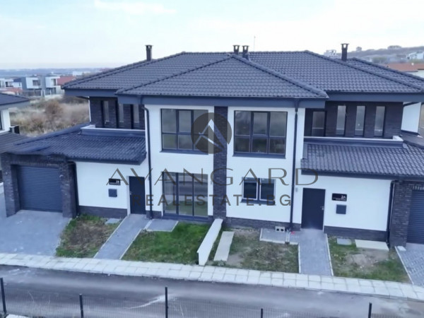 АКТ 16! ДВУЕТАЖНА КЪЩА