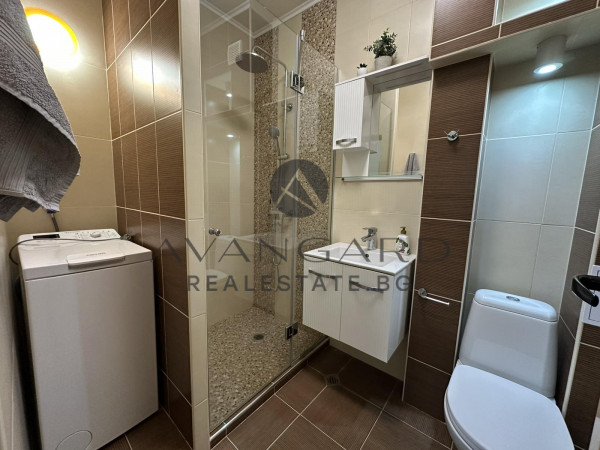 Spacious one -bedroom / top location