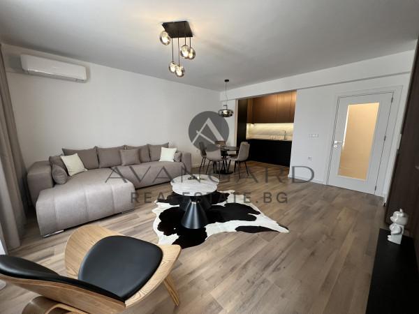 Furnished one -bedroom with parking space in the price!
