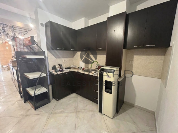 ПАРТЕРЕН МАГАЗИН / КЮЧУК ПАРИЖ