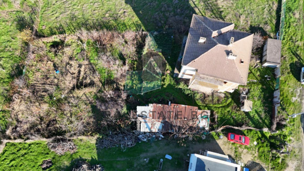 DETACHED HOUSE WITH YARD / Skutare village