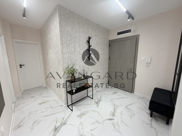 ДИЗАЙНЕРСКИ ТРИСТАЕН АПАРТАМЕНТ В СЪДИЙСКИ