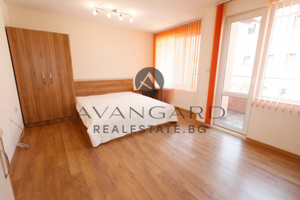 One -bedroom apartment in Kamenitsa 1