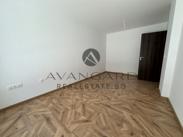 One -bedroom with yard and garden completed