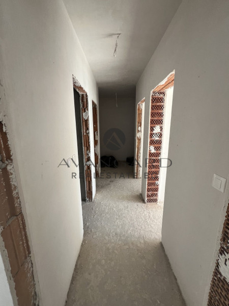 Тристаен апартамент / Кършияка