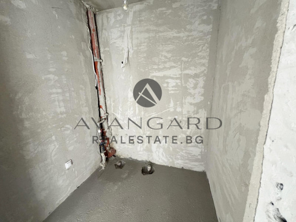 ACT 16! Three-room apartment / Ostromila