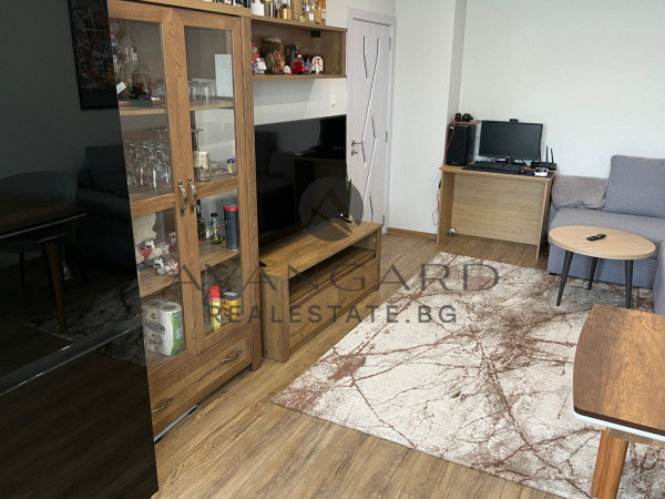 Furnished three -bedroom Hristo Smirnenski