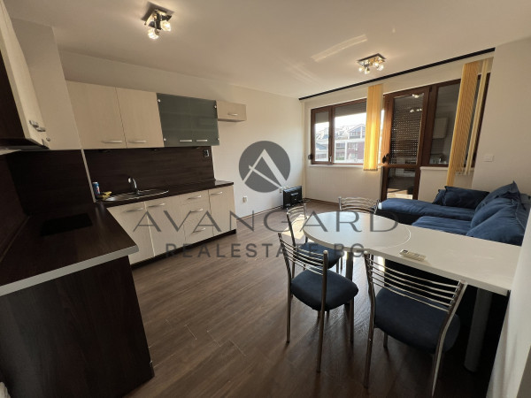 Fully furnished one -bedroom to the forum