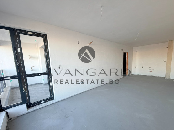 ACT 15 !!! TWO-ROOM APARTMENT!!! CENTER EAST !!!