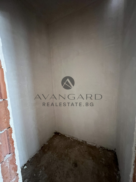Two -bedroom apartment with Act 14!