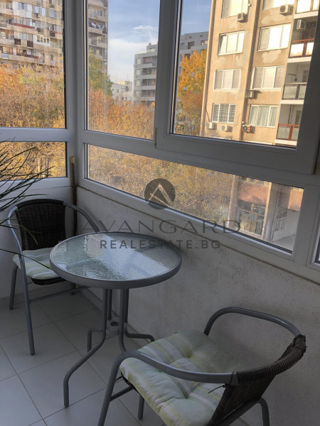 TOP LOCATION! THREE BEDROOM FURNISHED! KYUCHUK PARIS!