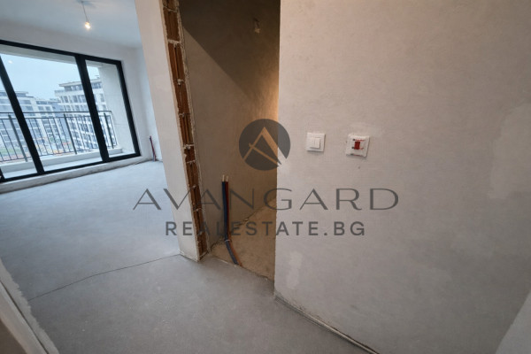 ИЗГОДНО! Тристаен с акт 16 Тракия