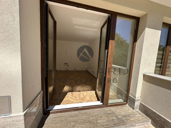 One -bedroom with yard and garden completed