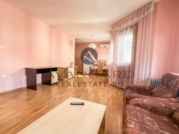 ТОП ЛОКАЦИЯ! ТРИСТАЕН ДО ВМИ