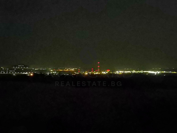 ДВУЕТАЖНА КЪЩА в гр. КУКЛЕН!