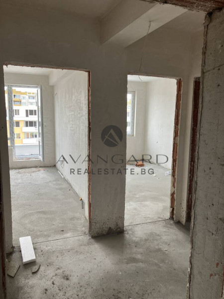 АКТ 14! Двустаен апартамент ОСТРОМИЛА