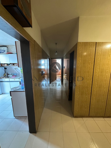 Three bedroom to Mall Plovdiv! Smirnenski!