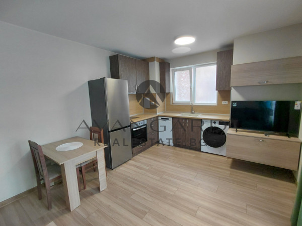 Furnished one -bedroom with parking space in the price !!