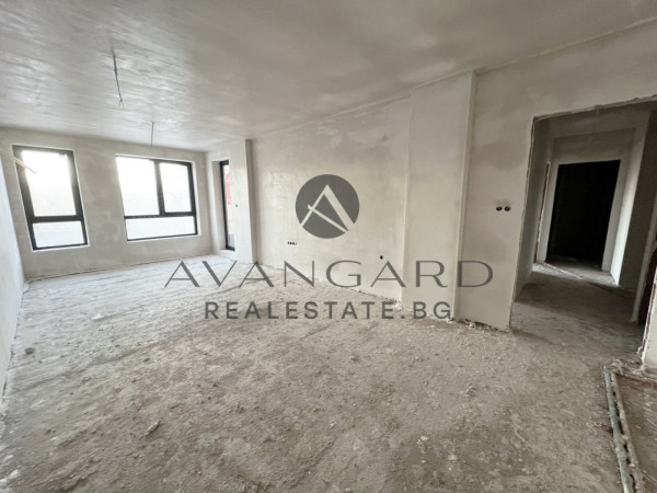 ПРОСТОРЕН ТРИСТАЕН С АКТ 14 !