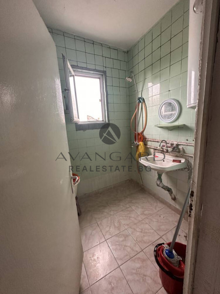 ДВУСТАЕН АПАРТАМЕНТ! ИЗГРЕВ!