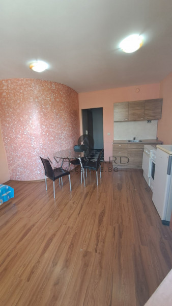 TOP LOCATION !!! ONE BEDROOM APARTMENT WITH TENANT!