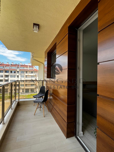 THREE-ROOM APARTMENT WITH ACT 16 IN A SMALL BUILDING
