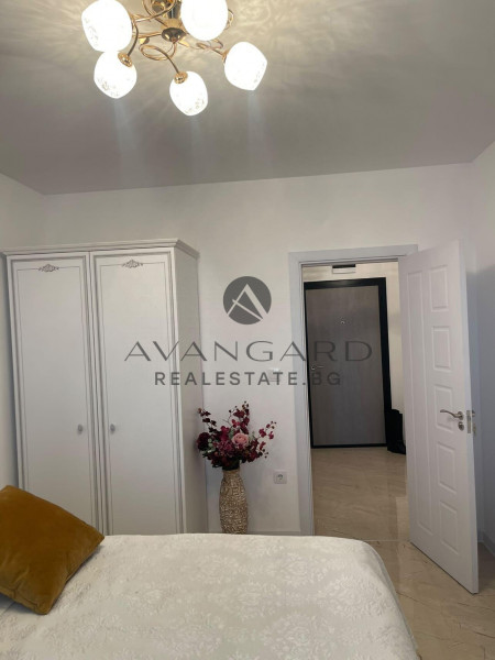 АКТ 16! Обзаведен двустаен Христо Смирненски