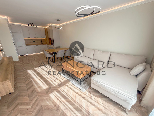 АКТ 16! Луксозен двустаен Южен