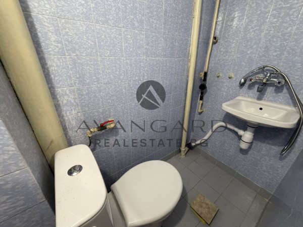 ЧЕТИРИСТАЕН + ДВУСТАЕН + ДВЕ ПАРКОМЕСТА АВТОГАРА РОДОПИ