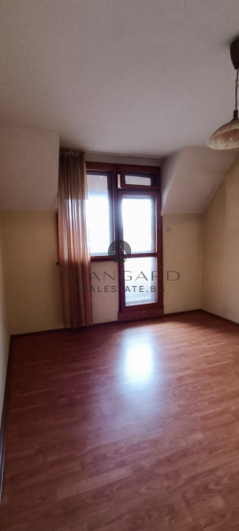A three -bedroom maisonette in Karshiyaka